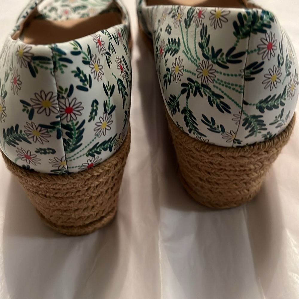 Jack Rogers Wedges - Picture 4 of 5